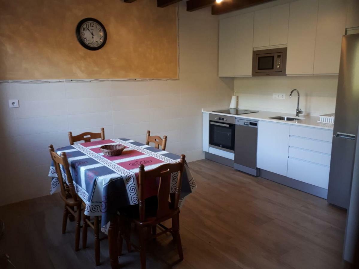 Apartamentos Camino Santo Toribio Mieses Eksteriør billede